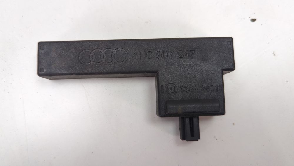 Антена безключового доступу Audi A8 2015-2018 (D4 restyle) 4H0907247 1048198 фото