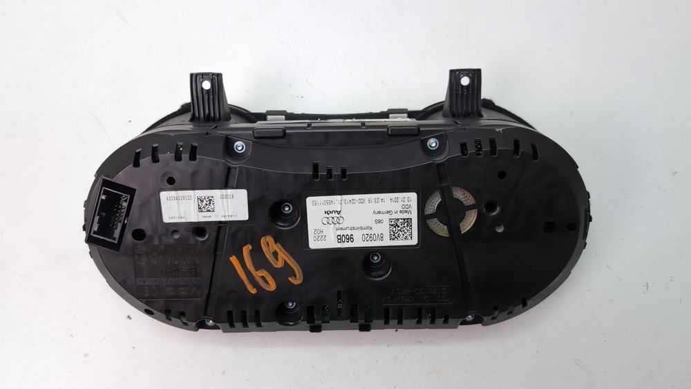 Щиток приборов/спидометр (дефект) Audi A3 2013-2016 (8V) 8V0920960H 1082787 фото