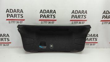 Обшивка крышки багажника Audi A3 2013-2016 (8V) 8V5867975CCA9 1051485 фото