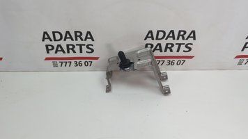Кронштейн запаски Audi A8 2015-2018 (D4 restyle) 4H0802417B 1048211 фото