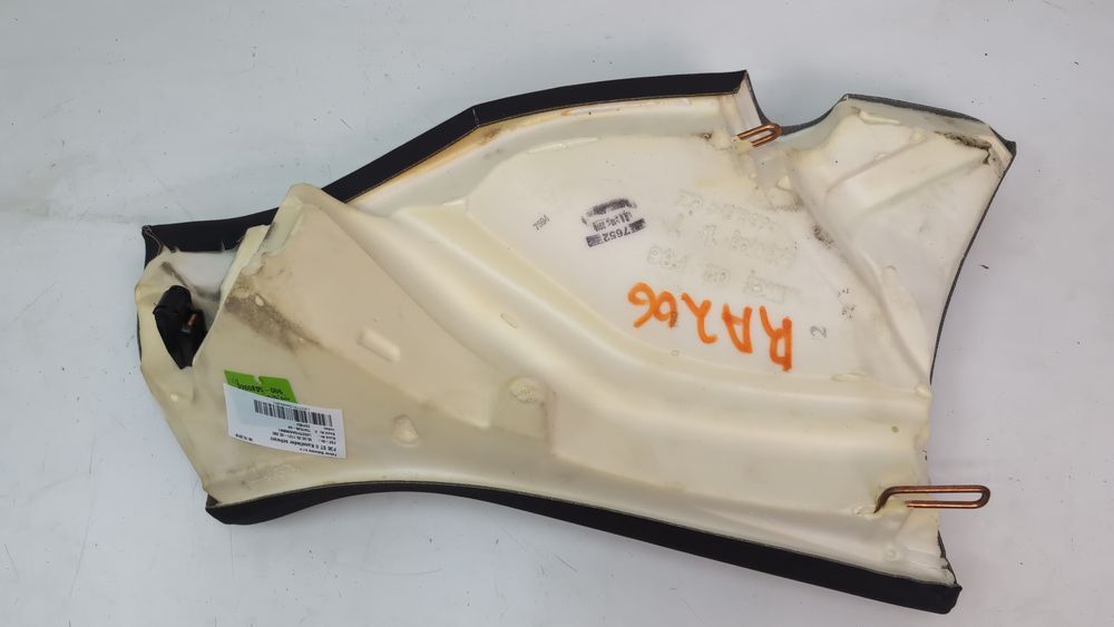 Боковая поддержка задних сидений, левая BMW 4 Series 2018-2020 (F36 rest) 52207347536 1103419 фото