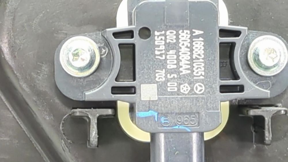 Датчик удару (airbag) двері Jeep Grand Cherokee 2014-2016 (WK2 restyle) 56054084AA 1030437 фото