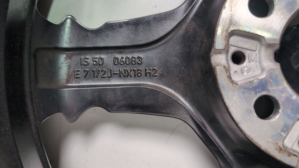 Комплект дисків 866 стиль з шинами R18 (дефект) BMW X1 2023-2025 (U11) 36116898040 1082223 фото