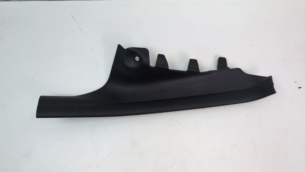 Накладка задньої стійки внутрішня, ліва BMW 3 Series 2016-2018 (F30 Restyle rest) 51477272593 1092919 фото