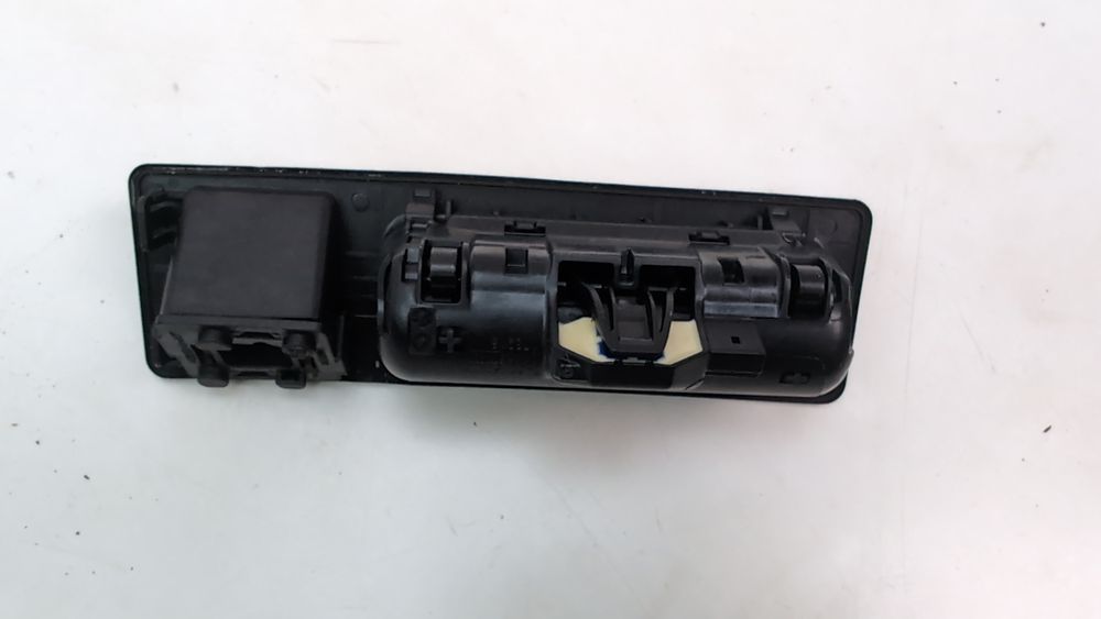 Ручка дверей багажника під камеру BMW 4 Series 2018-2020 (F36 rest) 51247463163 1103519 фото