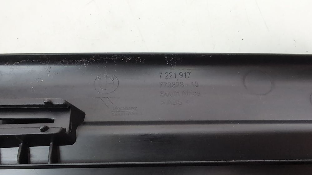 Накладка задньої стійки внутрішня, ліва BMW 3 Series 2016-2018 (F30 Restyle rest) 51477272593 1092919 фото
