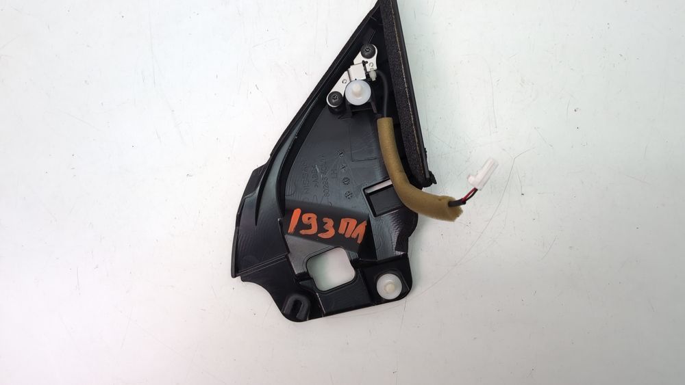 Накладка зеркала передней левой двери внутренняя Nissan Rogue 2017-2020 (T32 Restyle rest) 802934CL1A 1097694 фото