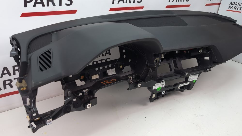 Торпедо передня панель гола (дефект) Audi Q5 2018-2020 (80A) 80B857001F24A 1091167 фото