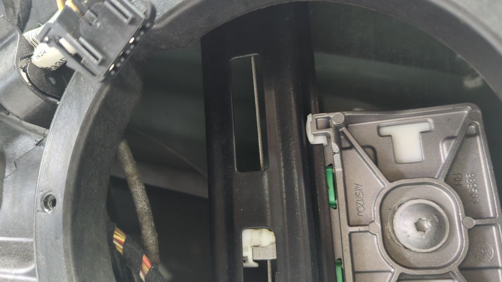 Стекло двери задней левой Volkswagen CC 2013 - 2017 (1st Gen (35) restyle) 3C8845205 1051598 фото