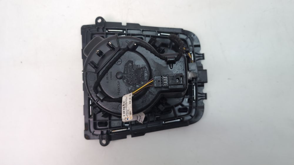 Подстаканник центральной консоли передний Mercedes Benz CLA250 2017-2019 (C117 restyle) A1178101400 1096945 фото