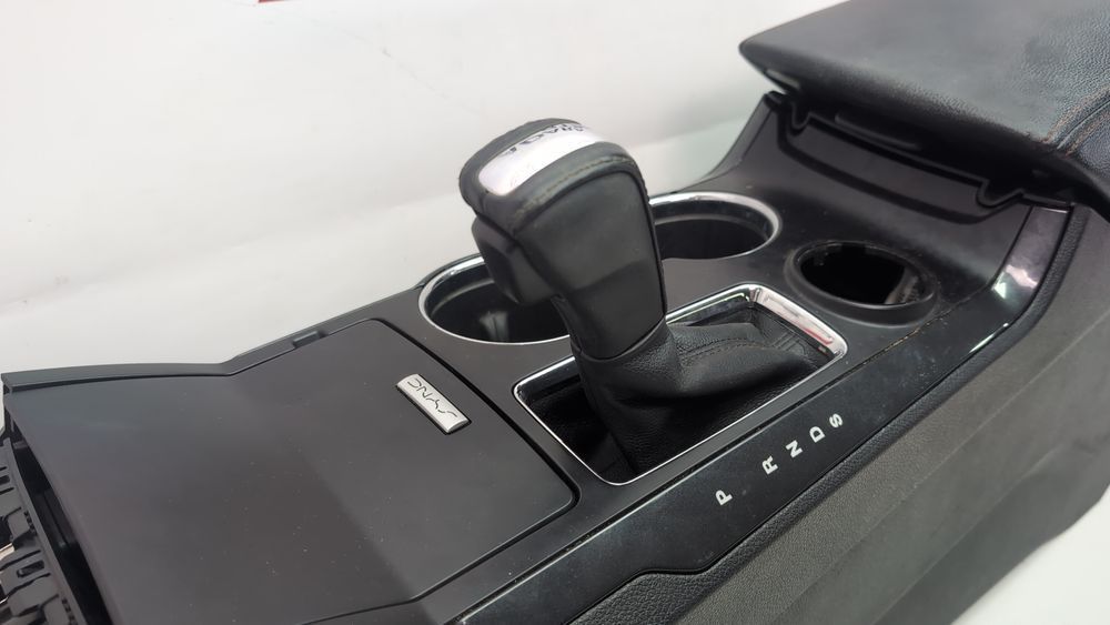 Центральная консоль в сборе (дефект) Ford Explorer 2016-2017 (U502 restyle) FB5Z78045A36A 1100766 фото