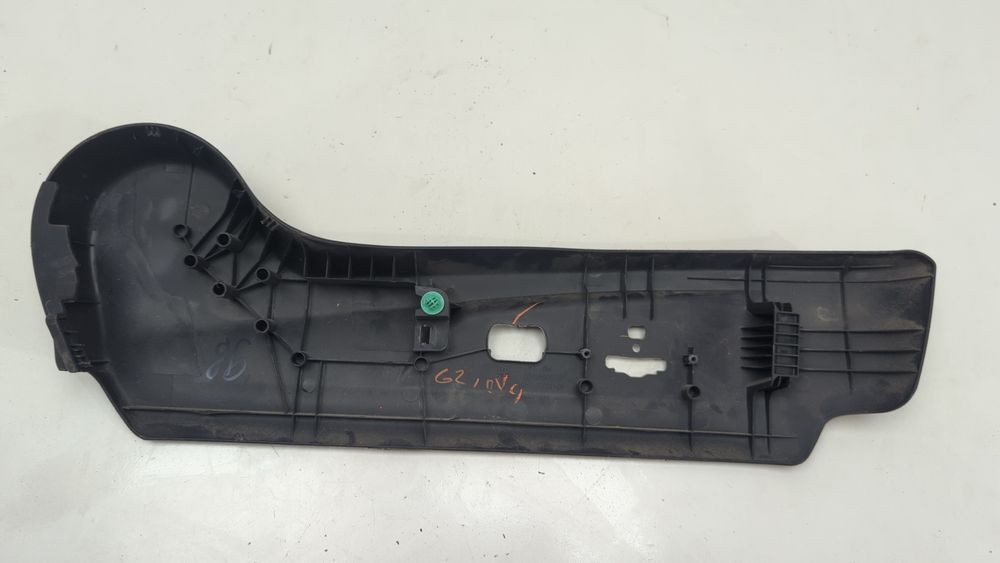 Накладка сиденья водитителя левая (под переключатели) Subaru Outback 2010-2012 (B14(BR)) 64115AJ23AVH 1046493 фото