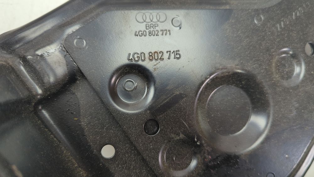 Кронштейн запасного колеса Audi A6 2011-2015 (C7) 4G0802715 1068869 фото