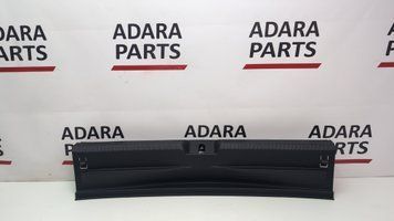 Накладка прорізу замка багажника Volkswagen Golf 2022-2024 (mk8) 5H6863459B4PK 1097428 фото