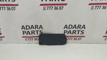 Накладка консолі (ліва) Hyundai Kona 2018-2021 (OS) 84614J9000TRY 1053758 фото