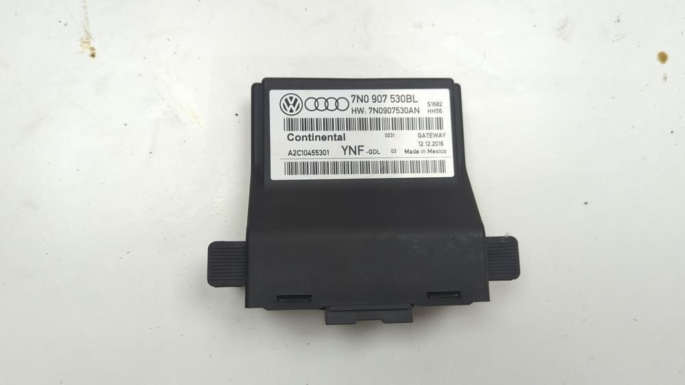 БУ диагностического интерфейса Volkswagen Passat 2015-2022 (B8) 7N0907530BLZ02 1037411 фото