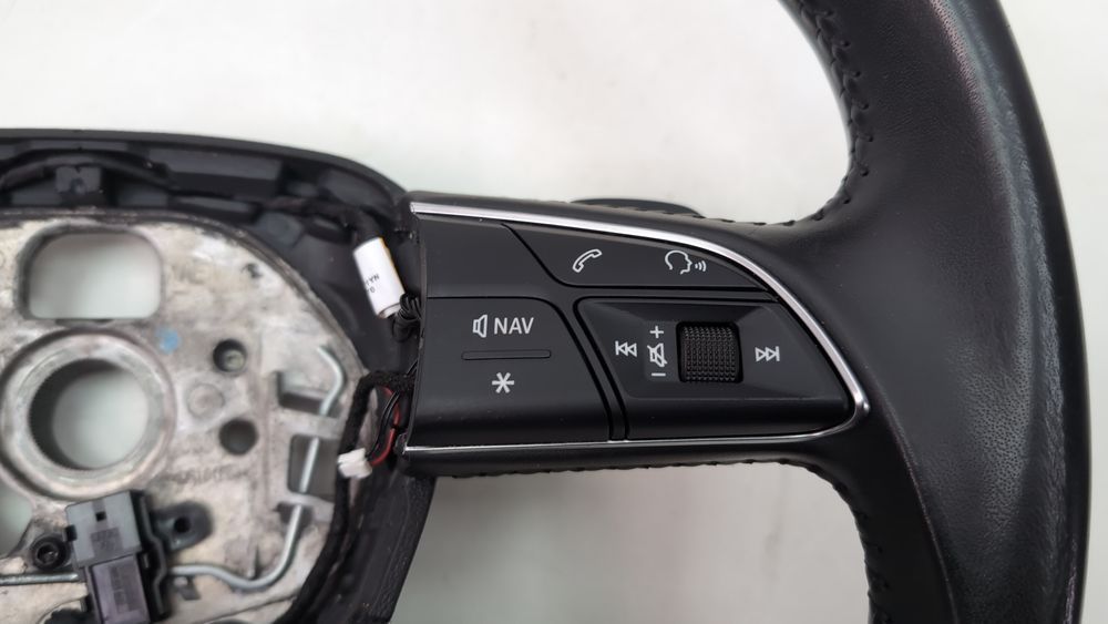 Кнопки управління на кермі в зборі Audi A8 2015-2018 (D4 restyle) 4M0951523XHA 1091155 фото