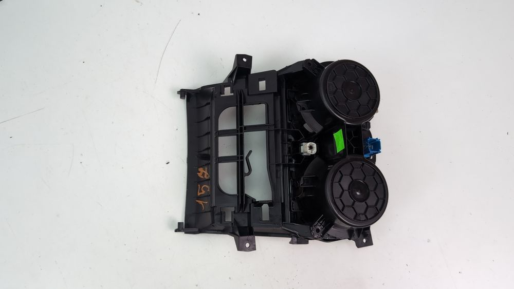Подстаканник центральной консоли (дефект) BMW 2 Series Gran Coupe 2020-2024 (F44) 51167951771 1077706 фото