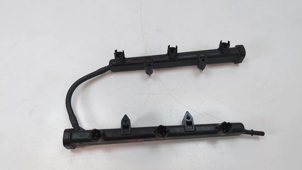 Топливная рейка Jeep Cherokee 2014-2018 (KL) 4593922AA 1030511 фото