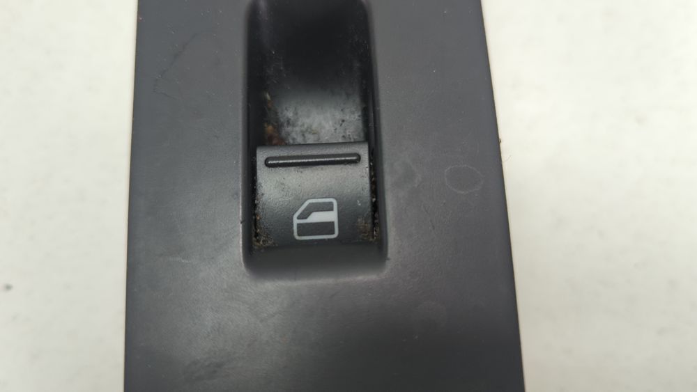 Кнопка склопідйомника перед/задн. Volkswagen CC 2013 - 2017 (1st Gen (35) restyle) 7L6959855BREH 1051646 фото
