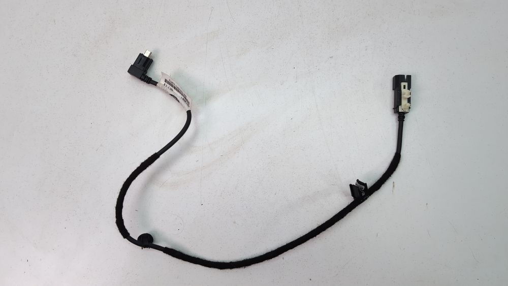 Джгут проводів консолі USB (до магнітола) Ford Escape 2017-2019 (3rd gen C520 restyle) GJ5Z14D202BB 1072366 фото