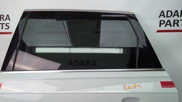 Направляющая стекла двери задней левой Audi Q7 2017-2019 (4M) 4M0839431 1093928 фото