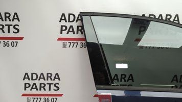 Накладка передніх дверей правої (дефект) Volkswagen Golf 2013-2017 (mk7) 5GM837902A041 1038271 фото