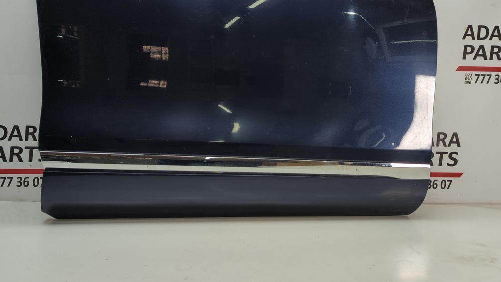 Накладка нижня передніх правих дверей (дефект) Volkswagen Touareg 2010-2014 (7P 2nd gen) 7P6854940HGRU 1038557 фото