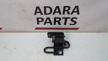 Петля задньої лівої двері нижня Volkswagen CC 2013-2017 (1st Gen (35) restyle) 3C8833411B 1105102 фото