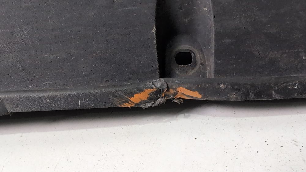 Накладка наружная (молдинг) порога, правый (дефект) Nissan Rogue 2017-2020 (T32 Restyle rest) 768506FL0A 1094343 фото
