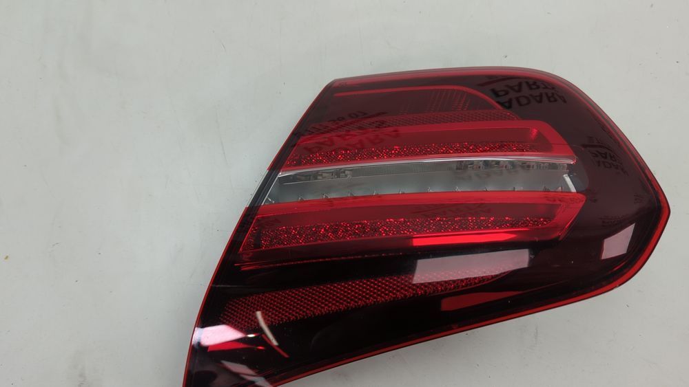 Фонарь задний правый внутренний Mercedes Benz GLA 2017 - 2020 (X156) A1569060201 1050220 фото