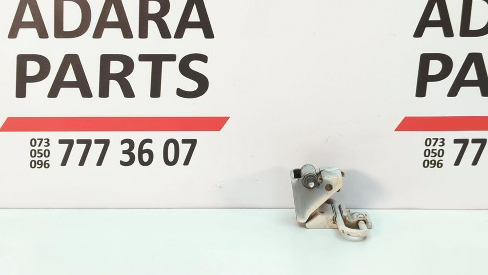 Петля двері задньої лівої нижня Volkswagen CC 2013 - 2017 (1st Gen (35) restyle) 3C8833411B 1028228 фото