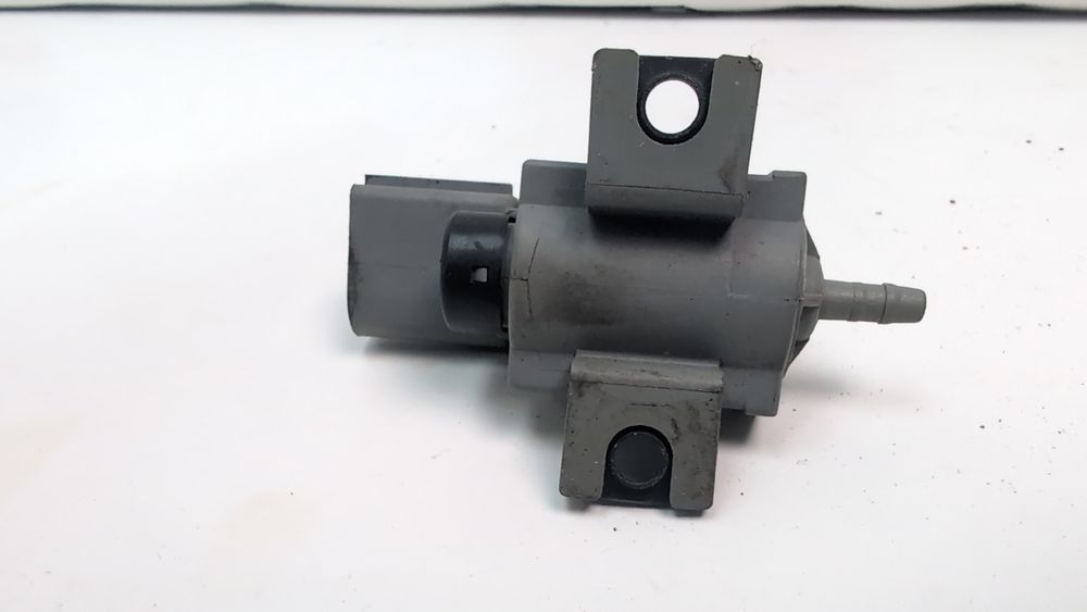 Клапан електромагнітний системи подачі повітря Audi A8 2011-2014 (D4) 079906283D 1019637 фото