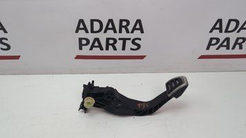 Педаль зчеплення (дефект) Volkswagen Golf 2022-2024 (mk8) 5Q1721321C 1097834 фото