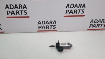 Мотор регулировки спинки сидения правого 2 pin Mercedes Benz C300 2015-2018 (W205) 921864 1086951 фото