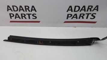 Молдинг лобового скла лівий Ford Mustang 2018-2023 (S550 restyle) FR3Z7602565B 1087309 фото