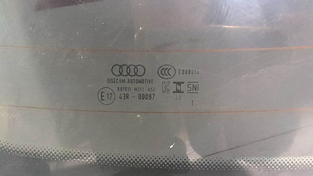 Скло заднє (дефект) Audi A3 2022-2024 (8Y) 8Y5845501BNVB 1086182 фото