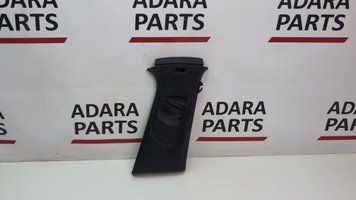 Накладка центральної стійки, верхня права (дефект) Volkswagen Golf 2013-2017 (mk7) 5GM867244E82V 1096448 фото