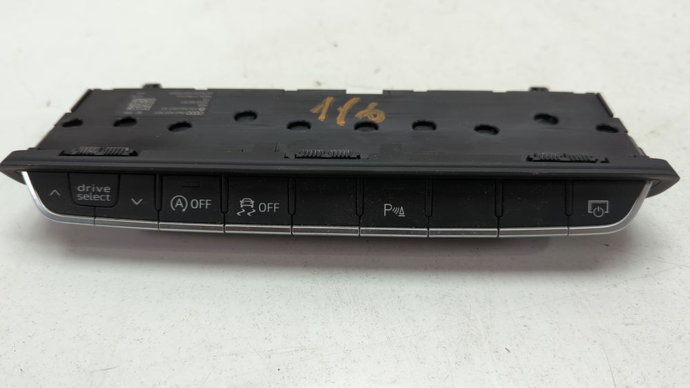 Блок кнопок допомоги водія Audi A4 2016-2019 (B9) 8W0925301BC5PR 1054631 фото