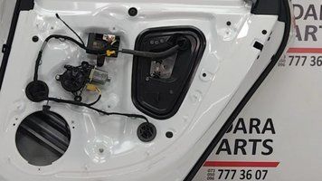 Механизм стеклоподъемника двери задней правой Audi A4 2016-2019 (B9) 8W0839462 1027701 фото