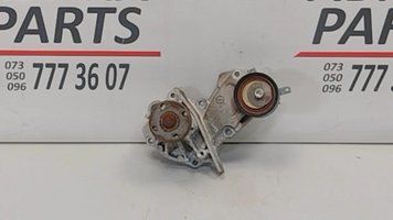 Помпа водяная Ford Escape 2013-2016 (3rd gen C520) 7S7Z8501G 1004471 фото