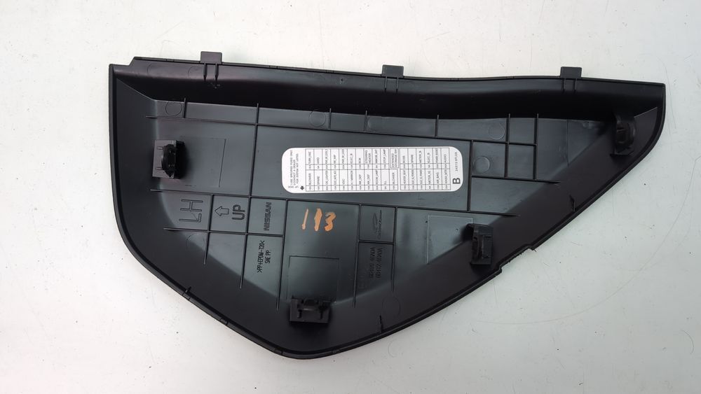 Накладка торпедо боковая левая Nissan Rogue 2017-2020 (T32 Restyle rest) 684994BA0A 1097335 фото