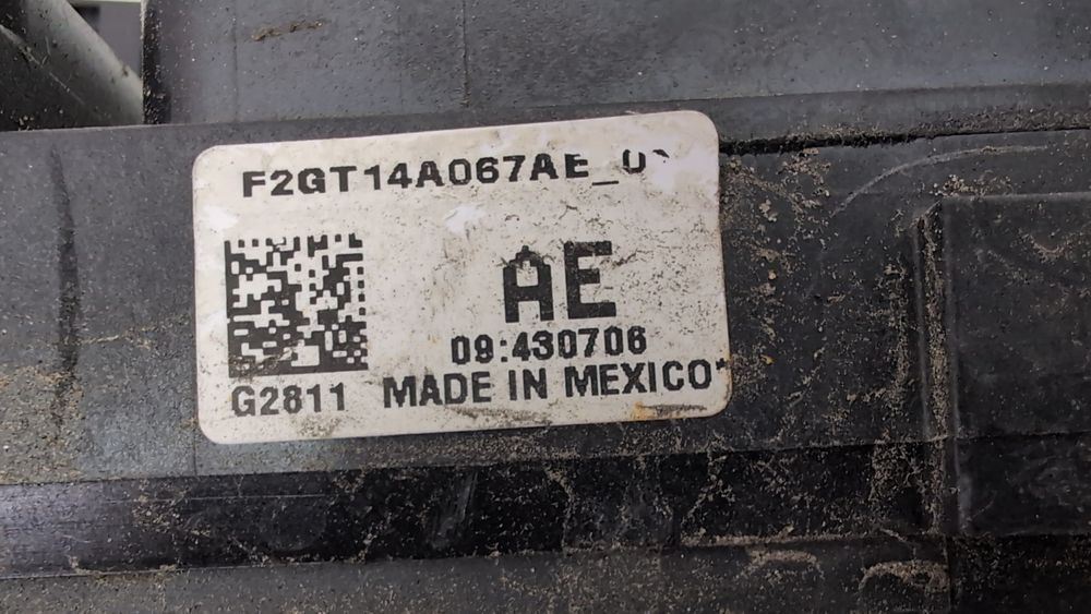 Блок запобіжників Ford Edge 2015-2018 (CD4) F2GZ14A068A 1074947 фото