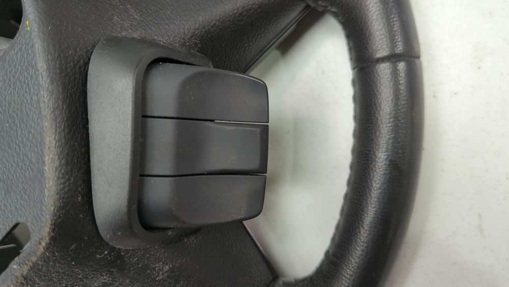 Перемикач дисплея кнопки керма Subaru Outback 2015-2017 (B15) 83158AL00A 1052756 фото