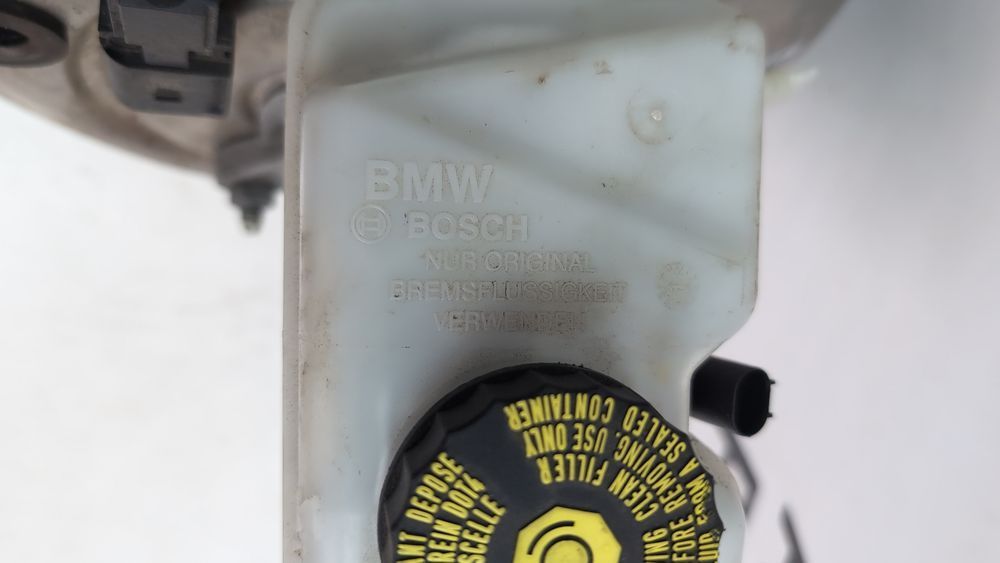 Бачок головного гальмівного циліндра BMW X1 2016-2019 (F48) 34336860686 1106092 фото