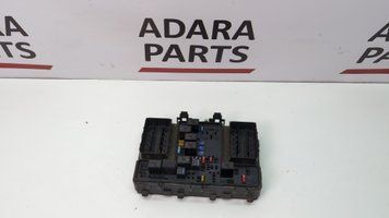 Блок запобіжників Ford Edge 2015-2018 (CD4) F2GZ14A068A 1074947 фото