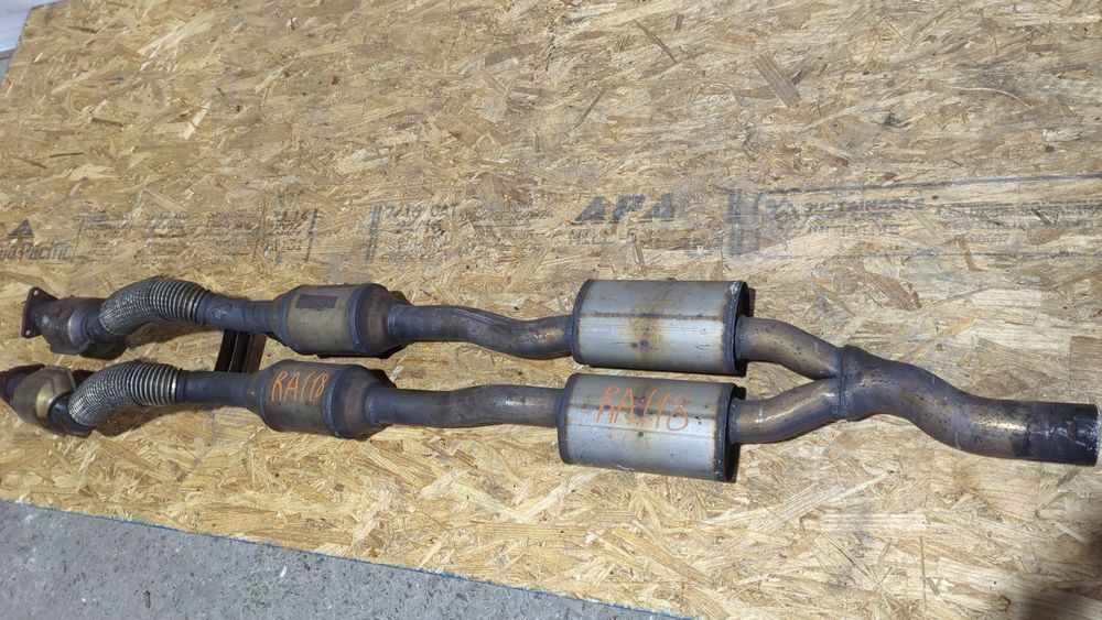 Передній глушник Volkswagen Passat 2015-2022 (B8) 561254500B 1060238 фото