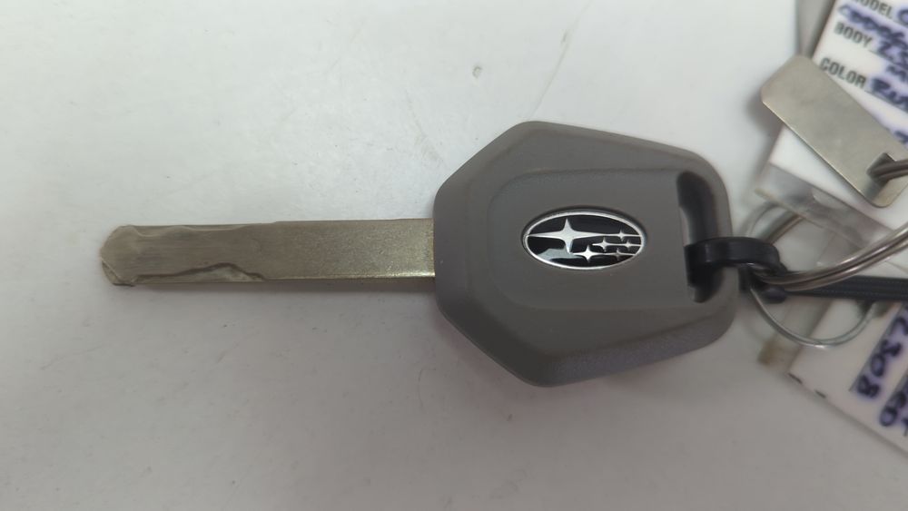 Ключ Subaru Outback 2010-2012 (B14(BR)) 57497AJ01A 1046673 фото