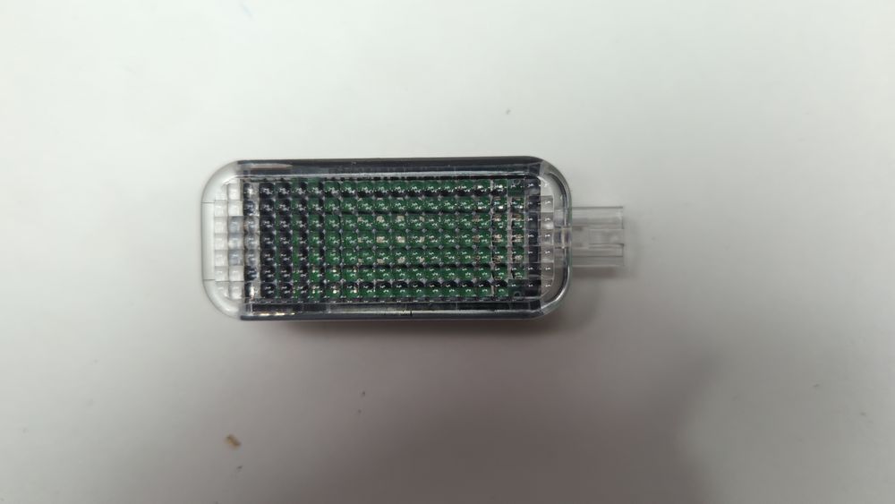Плафон подсветки салона Audi Q5 2021-2024 (80A restyle) 4E0947415 1055374 фото