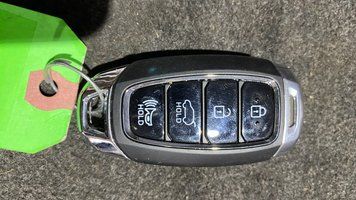 Ключ Hyundai Kona 2018-2021 (OS) 95440J9001 1017830 фото